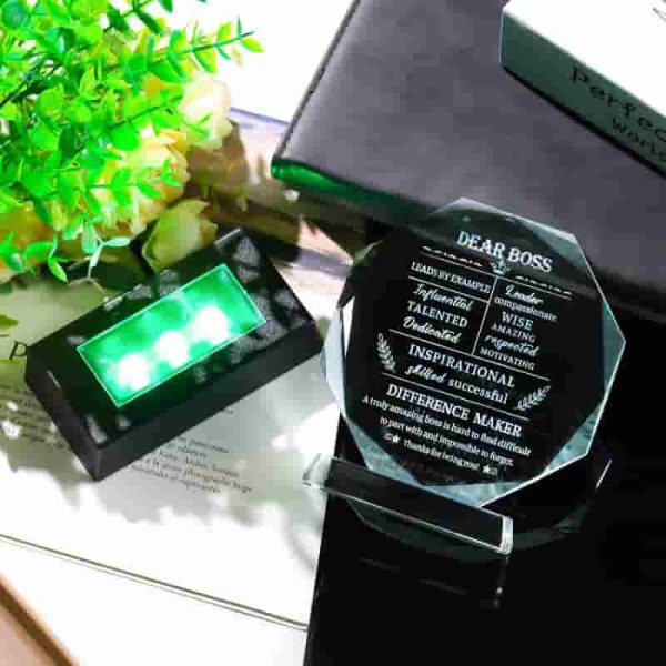 Top Boss Gifts: Crystal Keepsakes With Led For Any Occasion - Image 3