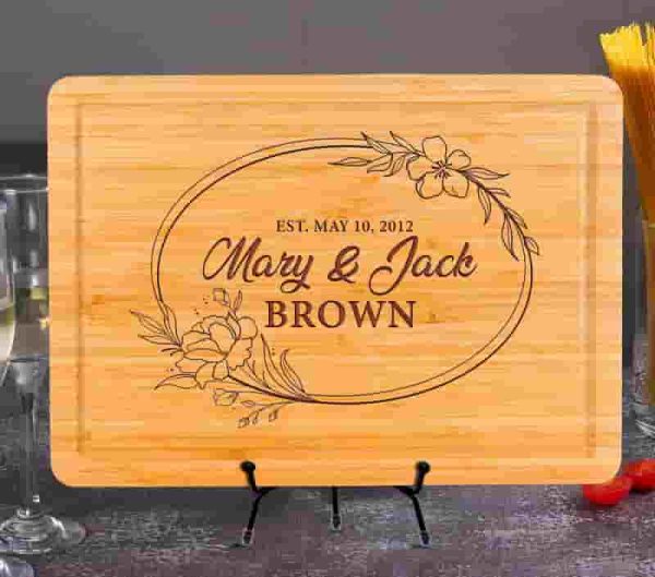 Best Personalized Cutting Board For Couples – Wedding & Anniversary Gift