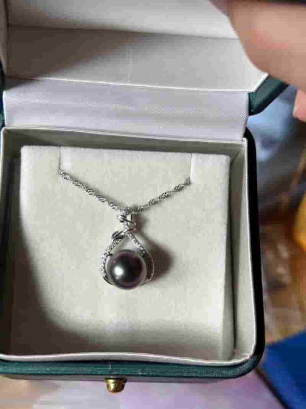 Best Tahitian Black Pearl Necklace - Timeless Gift For Her - Image 3