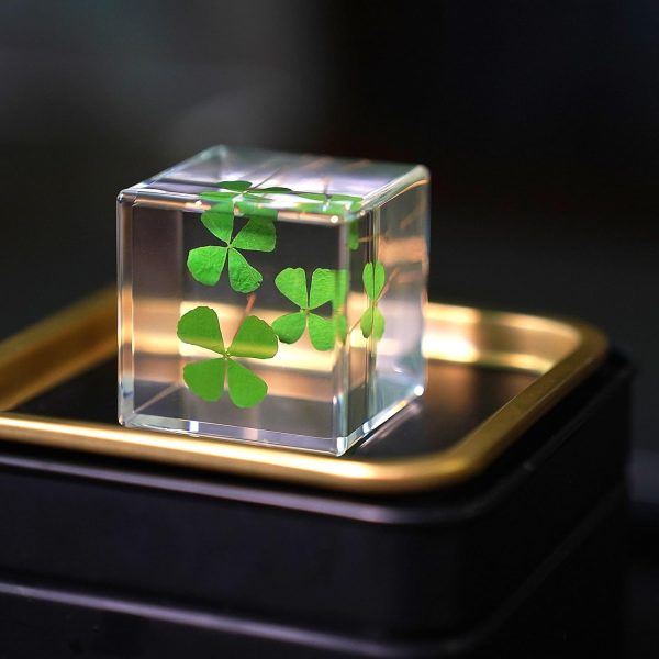 Best 3d Clover Acrylic Paperweight - Good Luck Desk Decor - Image 6