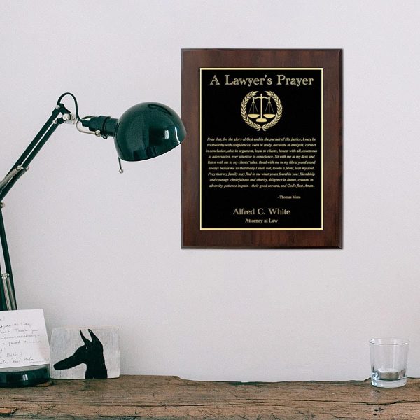 Personalized Lawyer's Prayer Plaque - Best Gift For Attorneys - Image 3
