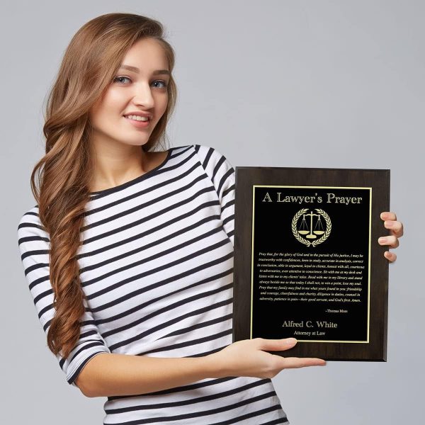 Personalized Lawyer's Prayer Plaque - Best Gift For Attorneys - Image 5