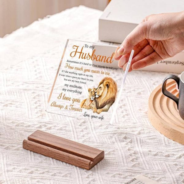 Romantic Lion-themed Acrylic Plaque: Best Gift For Husband - Image 3