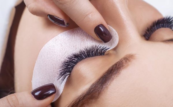 Best Korean Eye Patches For Dark Circles & Puffiness - 20 Pack - Image 6