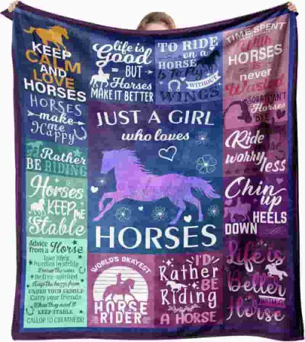 Best Horse Lover Flannel Throw Blanket - Cozy Gift For Women & Girls