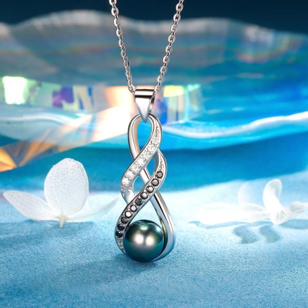 Elegant Pearl Necklace: Best Gifts For Her - Image 3