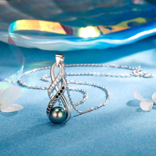 Elegant Pearl Necklace: Best Gifts For Her - Image 4