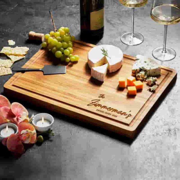 Best Personalized Bamboo Cutting Board For Couples & Families