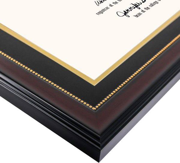 Elegant Mahogany Diploma Frame With Tassel Holder - Image 5