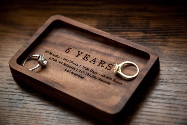 Muujee 5 Year Wedding Anniversary Ring Dish - Image 5