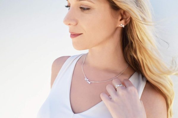 Best Snowy Mountain Necklace For Nature Lovers - Gold & Silver - Image 2