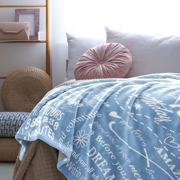 Best 15th Birthday Gifts For Teen Girls - Personalized Throw Blanket - Image 3