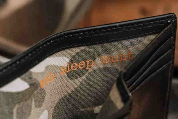 Best Deer Trifold Wallet For Outdoorsmen - Full Grain Leather - Image 3
