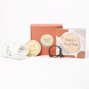 Baby's First Year Gift Set – Keepsake Book, Blanket & Gender Neutral Box
