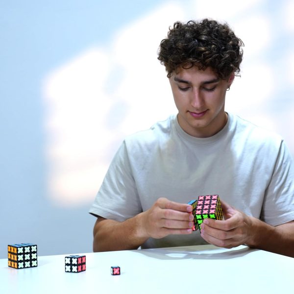 Tosy Magnet Cube 4x4: 560 Magnets, 8in1 Puzzle & Fidget Toy - Image 5