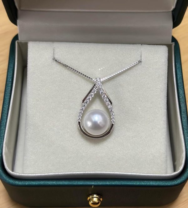 Elegant Tahitian Pearl Necklace - Perfect Gift For Women - Image 6