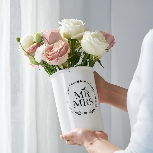 Best 2025 Mr & Mrs Wedding Gifts: Vases & More - Image 5