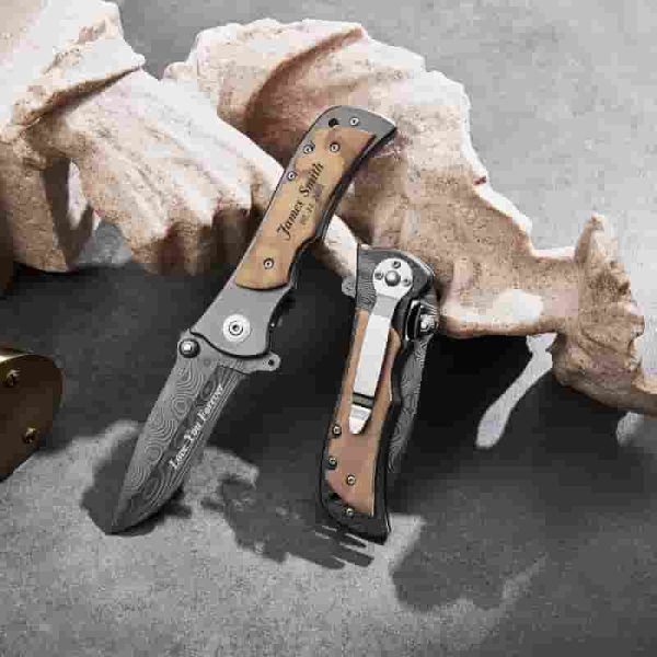 Best Personalized Pocket Knife For Dad - Custom Wooden Box Gift - Image 4