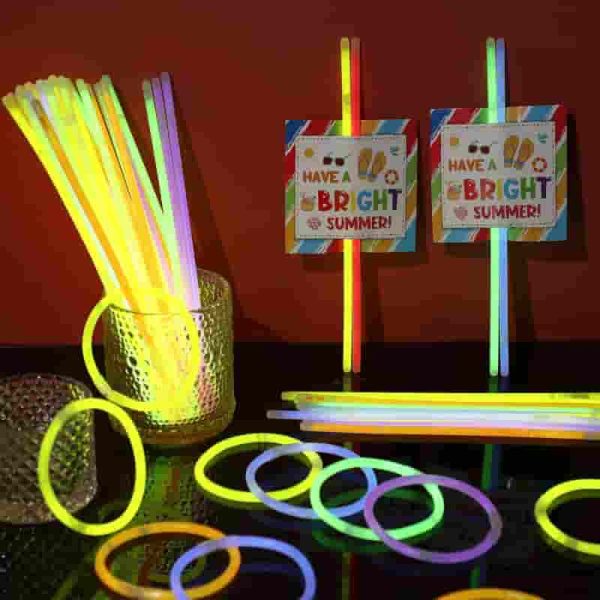 Best End Of School Gift Set 2025 – Glow Sticks & Cards - Image 2