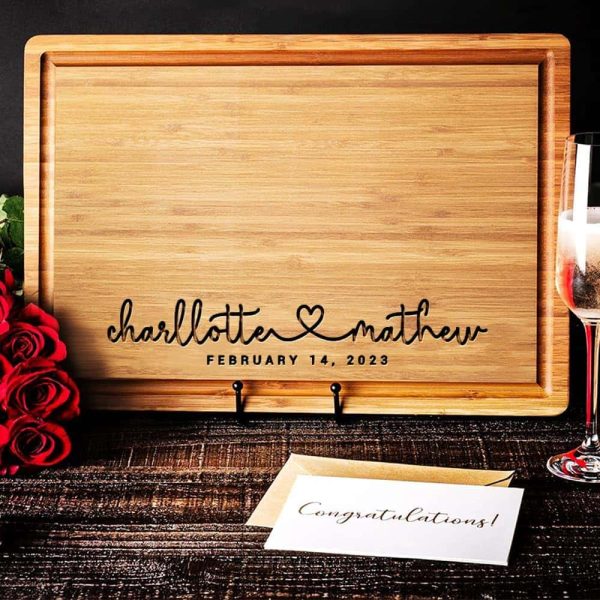 Engraved Wood Cutting Board - Personalized Romantic Gift