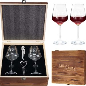 Aw Bridal Mr & Mrs Wine Glasses Set Keepsake Box